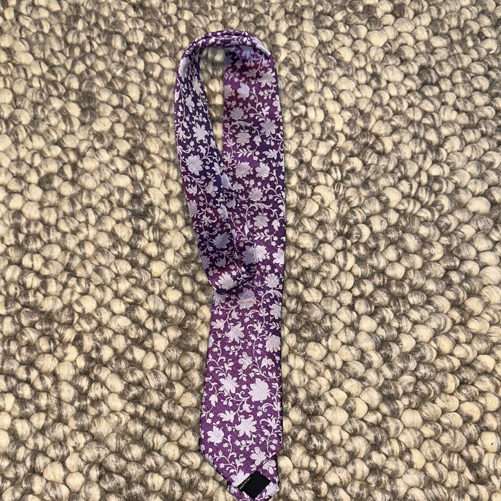 Garmany Purple Floral Men's Tie - Classic Pattern